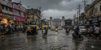 लखनऊ में झमाझम बारिश, गर्मी से मिली राहत लेकिन जलभराव से परेशानी!