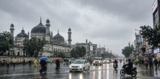 लखनऊ में मूसलाधार बारिश ने जनजीवन अस्त-व्यस्त किया, तापमान 10 डिग्री तक गिरा,