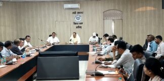 सीडीओ की अध्यक्षता में जिला स्वच्छता समिति की बैठक संपन्न