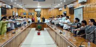 सरदार पटेल की जयंती पर मनाया गया राष्ट्रीय एकता दिवस, अधिकारियों एवं कर्मचारियों ने ली एकता-अखंडता की शपथ